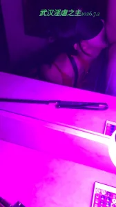 武汉人妻母狗调教二，男勿扰！！长期收奴看禁止内容！！